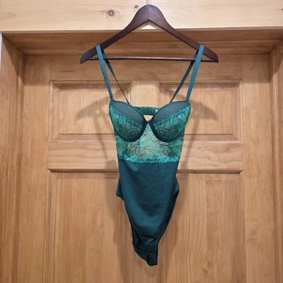 Body push up pequeño para mujer - Auden - Verde - Lencería  Foto 1 de 4