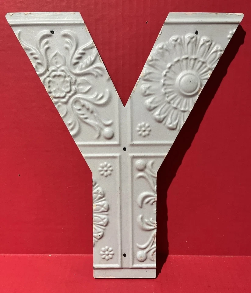 Shabby Chic Wood/Metal Hanging Letter Y Antique Blue 11 11/16” New - Image 1 of 4