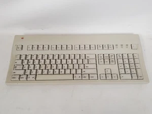Vintage Apple M3501 Extended Keyboard II 1995 - Picture 1 of 6