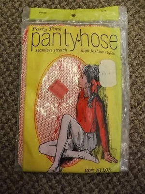 Vtg 1960s NEW Girls 4-6X Red Scalloped Open Knit Nylon Fishnet Panty Hose Tights - Photo 1/3