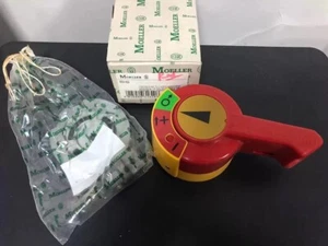 Free delivery 1PC New For MOELLER handle RH9. Use NZM9 circuit breaker - Bild 1 von 5
