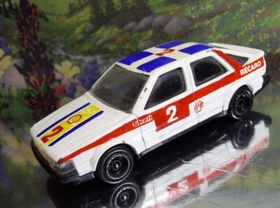 CORGI Saab 9000 Rally. 1:43  diecast. Shell/Recaro. - Image 1 of 3
