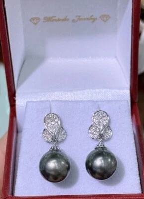 Pendientes de diamantes de 0,26 quilates de perlas naturales de oro macizo de 18 quilates de 10 mm del Mar del Sur de Tahití. Foto 1 de 4