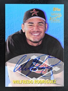 2000 Topps Traded & Rookies #TTA28 Wilfredo Rodriguez AUTO Houston Astros