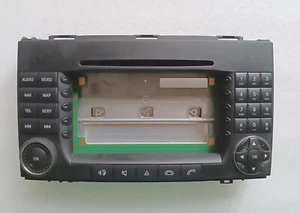 Blende für Mercedes COMAND Radio,Navigationsgerät ,komplett , ohne Display - Picture 1 of 5
