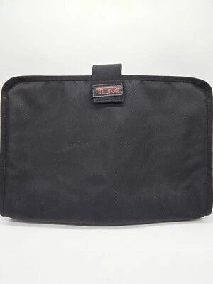 TUMI NERO IMBOTTITO COMPUTER LAPTOP IPAD COVER CARRY CASE BAG  - Immagine 1 di 3