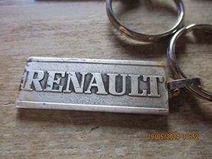 Ancien Porte Clé Automobile Renault : Strasbourg succursale Illkirch 4L R12 R16 - Imagen 1 de 2