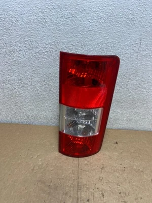 Luz trasera lateral del pasajero derecho Ford Transit Connect 2010 a 2013 V0144 DW Foto 1 de 4