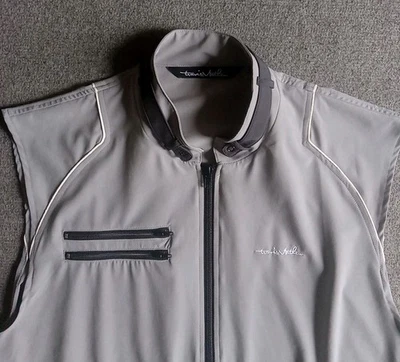 Travis Mathew Vest Men's L Make It Rain Golf Performance Gray Lightweight EUC - Image 1 of 4