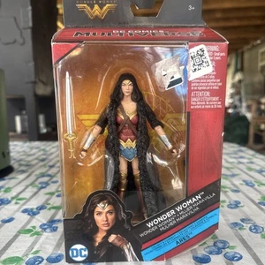 Wonder Woman DC Comics Action Figure Justice League Multiverse NUOVO SIGILLATO ✅ - Foto 1 di 2