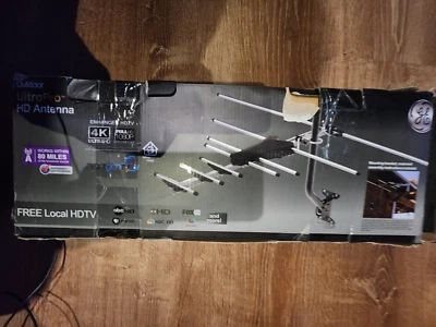 Antena exterior GE 33685 Pro - 80 millas - Full HD 1080P NOB Foto 1 de 4
