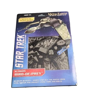 Fascinations Metal Earth Bird of Prey Star Trek Laser Cut 3D Metal Model Kit New - Picture 1 of 2