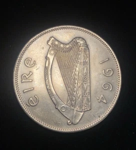 1964 Ireland 1/2 Crown (2 Shillings 6 Pence) - Picture 1 of 6