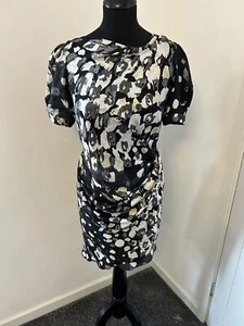 Vestido Balenciaga Negro Estampado Abstracto Seda FR40 UK 8 Escote Barco Reunido - Imagen 1 de 12