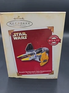 Star Wars Hallmark Keepsake Ornament 2005 Anakin Jedi Starfighter con sonido - Imagen 1 de 3