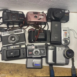 Konvolut 11 Vintage Kameras Film & Digital für Teile oder Reparatur *funktioniert nicht* - Bild 1 von 4