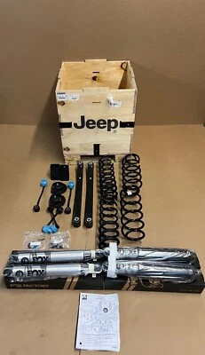 Kit de elevación amortiguadores Fox Racing 2 puertas 18-2023 Jeep Wrangler JL 2 pulgadas 2,0 L MOPAR OEM Foto 1 de 4