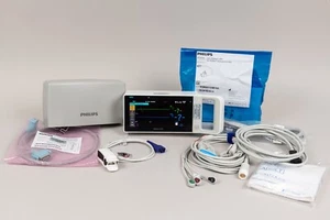 Philips IntelliVue MX100 Monitor 867033 With M8023A Charger & Cables - Picture 1 of 17