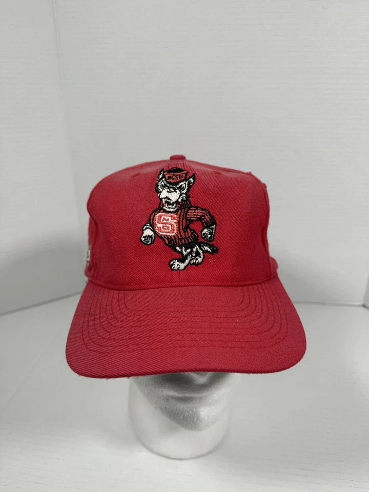 Sombrero de Colección Años 90 NC State Wolfpack Para Hombres Lana Cabeza de Bloque Snapback Aguja Americana Foto 1 de 4