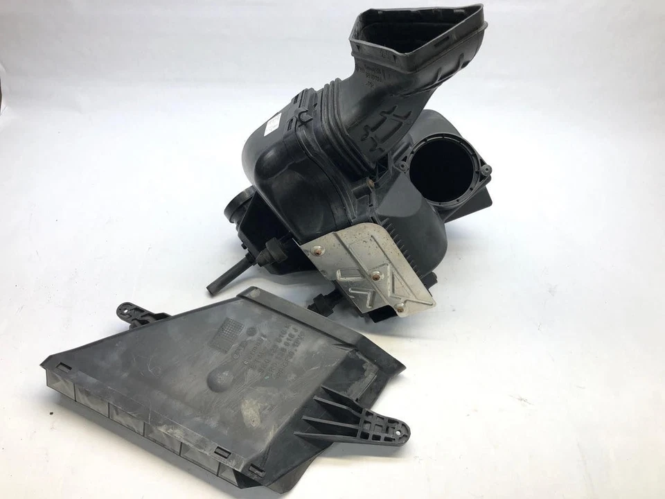 Audi Allroad Quattro 2013-2016 2,0 L turbo filtro de aire conjunto fabricante de equipos originales Foto 1 de 4