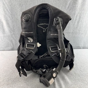 Scubapro KNIGHTHAWK BCD Size Medium Scuba Dive Vest Weight Integrated Air2 - Picture 1 of 20