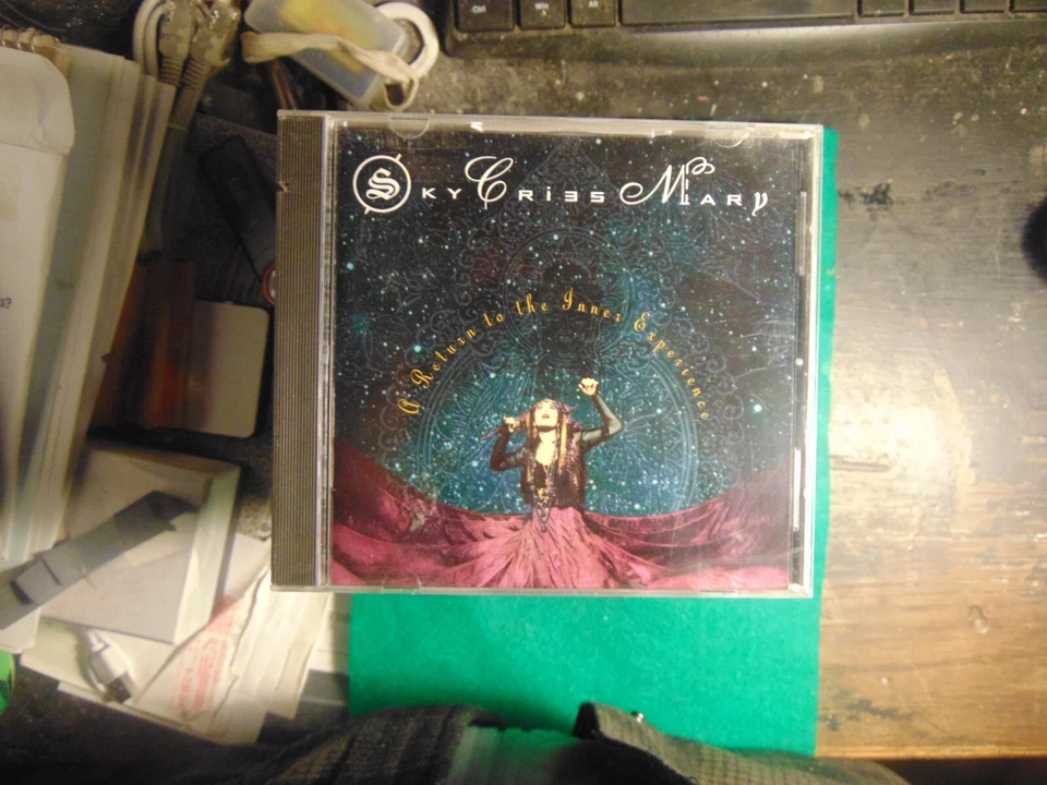 Sky Cries Mary – A Return To The Inner Experience CD Foto 1 de 1
