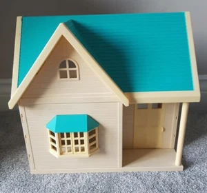 Edificio de casa de campo vintage de madera de manzana Sylvanian Families - Imagen 1 de 7