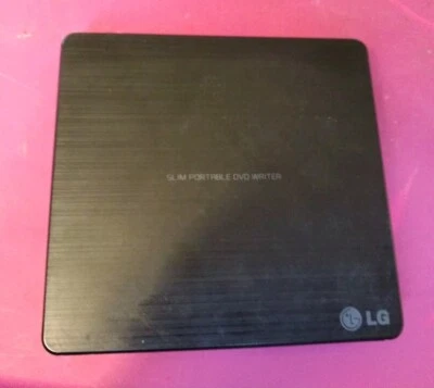 Grabadora y unidad de DVD externa portátil ultra delgada LG GP65NB60 - negra Foto 1 de 3