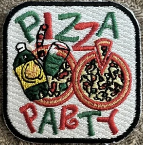 Emblema Advantage 2020 Girl Scouts Pizza Fiesta Bordado Parche de Hierro - Imagen 1 de 2