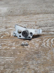 2008 08 07-08 Kawasaki Ninja ZX6R ZX600 Rear Back Passenger Seat Latch Lock - Picture 1 of 9