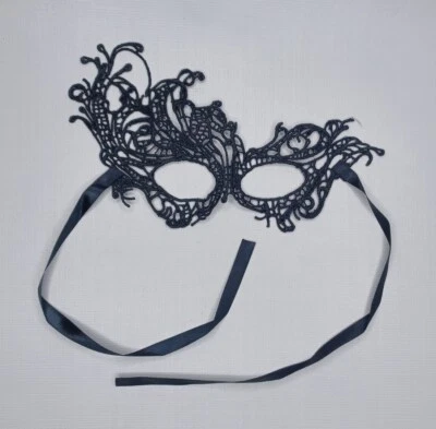 Black Lacy Masquerade Mask Party Cosplay Halloween Accessory - Image 1 of 4