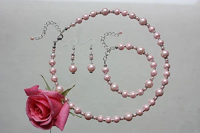 Light pink vintage pearl necklace bracelet earrings wedding bridal jewelry set Foto 1 de 3