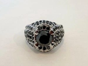 Ring 10 Karat Weißgold & schwarzer Diamant Größe 7,75 - Bild 1 von 10