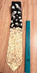 BEAUTIFUL ONE-OF-A-KIND MEN'S 'POPCORN' NECKTIE - RARE & MINT! - Picture 1 of 4