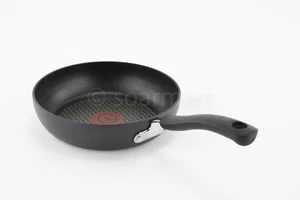 T-FAL Ultimate Hard Anodized Titanium Non-Stick 10.5" Inches Omelet Fry Pan New - Picture 1 of 3