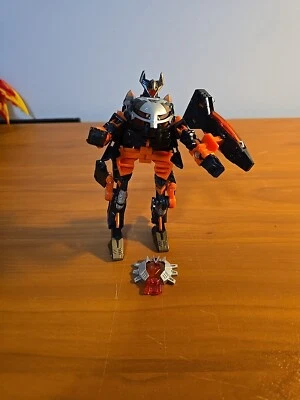 Transformers Cybertron SIDEWAYS Deluxe Class con llave cibernética Foto 1 de 4