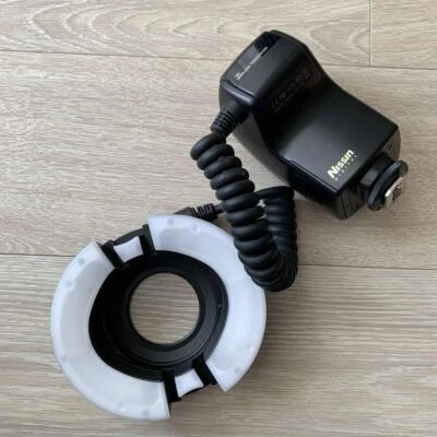 Nissin MF18 Macro Ring Flash for Nikon SLR - Image 1 of 2