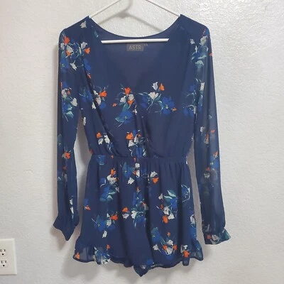 ASTR Mameluco Mujer XS Azul Floral Transparente Cuello en V Manga Larga Pantalones Cortos Mono Fluido Foto 1 de 4