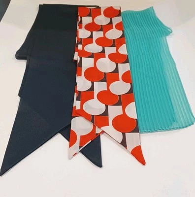 De Colección 3 Pinup Retro Rockabilly Cuello/Pelo Bufandas, Años 60 Negro, Verde, Círculos Rojos  Foto 1 de 4