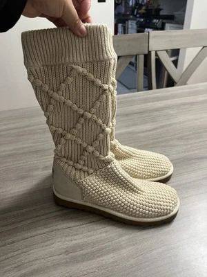 UGG Australia Classic Argyle 针织毛衣靴 6 码 — 第 1/4 张图片