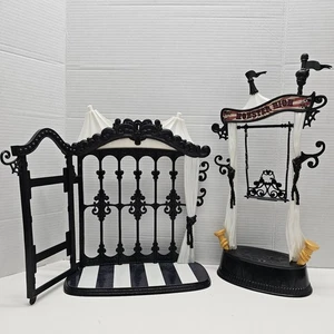Monster High Freak Du Chic Circus Scaregrounds Playset 2015 Incomplete  - Bild 1 von 9