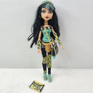 Monster High Wave 2 Cleo De Nile School's Out Puppe Mattel 2011 - Bild 1 von 13