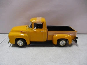 Camioneta Ford F-100 1956 American Muscle 1/18 - Imagen 1 de 6