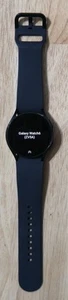 Samsung Galaxy Watch 6 40mm Bluetooth US Version– Graphite - Photo 1 sur 8