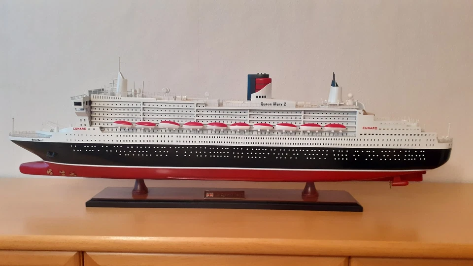 Modellschiff Queen Mary 2 - Bild 1 von 1