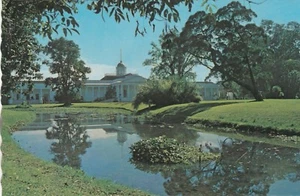 INDONESIA, A MINT POST CARD, BOTANICAL GARDEN, BOGOR, WEST JAVA - Picture 1 of 2