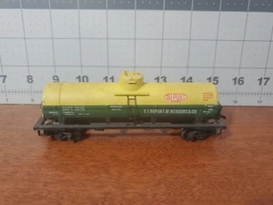 HO 41' Dupont DUPX 6046 Chemical Tank Car - Picture 1 of 11