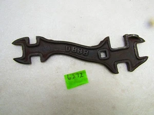 Antiker Gusseisen Mehrkopfschlüssel, D888 - Bild 1 von 5