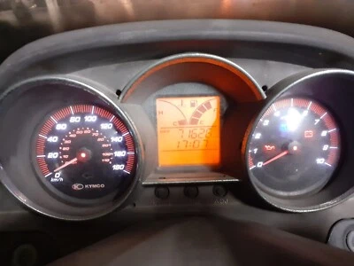 KYMCO DOWNTOWN 300 2010 iniezione STRUMENTAZIONE CONTACHILOMETRI km 71.626 - Immagine 1 di 4