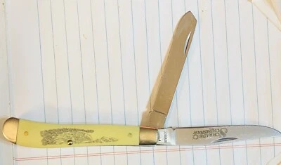 Navaja de bolsillo plegable de doble hoja Schrade Scrimshaw Eagle 940TYE Foto 1 de 4